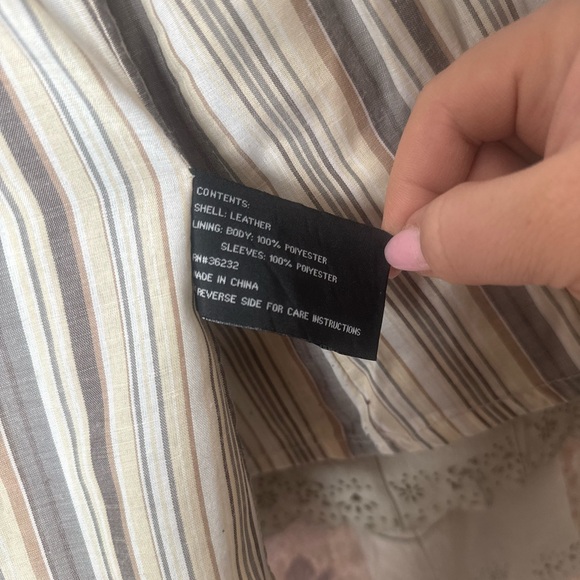 Leather laser cut detail bone color jacket snap closure with pockets - Picture 8 of 15